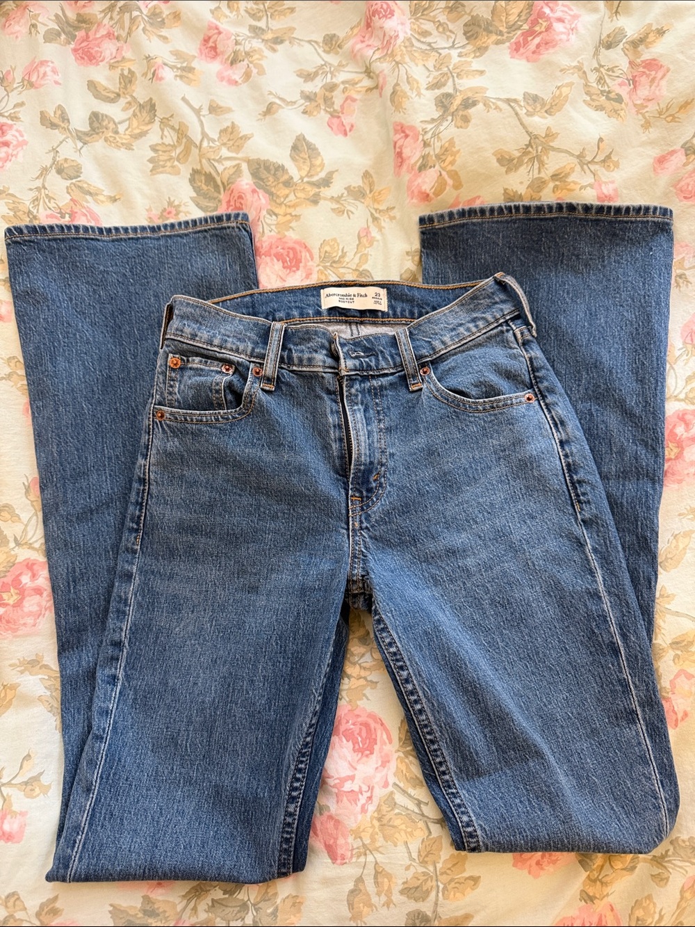 Abercrombie & Fitch Medium Blue Bootcut Jeans